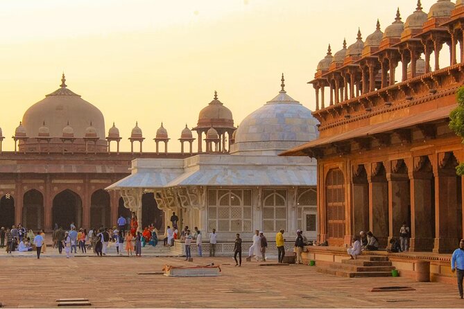 2-Day Private Tour to The Taj Mahal and Agra from Jaipur - Jaipur to Agra: pickup timing and the long-drive reality