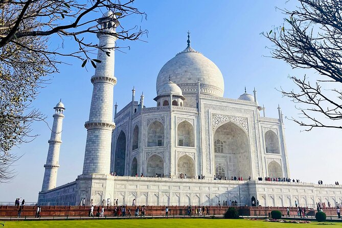 2-Day Private Tour to The Taj Mahal and Agra from Jaipur - Day 2 starts early: Taj Mahal at 6am