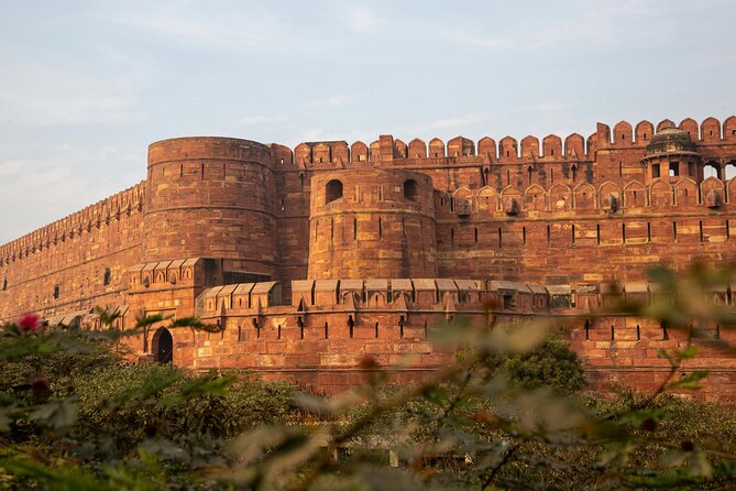 2-Day Private Tour to The Taj Mahal and Agra from Jaipur - Food on the tour: buffet lunches and vegetarian options