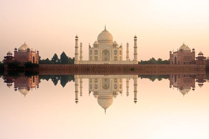 3-Day Ranthambhore Tiger Safari Tour from Jaipur to Agra ending in Delhi - Day 1 in Jaipur: Amber Fort, Hawa Mahal, Then a Drive to Ranthambhore