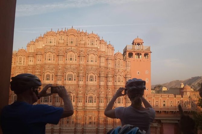 3-Hour Morning Bike Tour of Jaipur - Stop-by-stop route: Jaipur’s Pink City, temples, palaces, and market lanes
