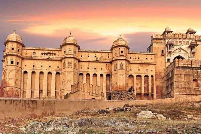 4 Days Guided Jaipur, Ranthambore Tigers & Udaipur Tour With Safari & Hotels - Jaipur Day: Amber Fort, Jal Mahal, City Palace, Jantar Mantar, and Hawa Mahal