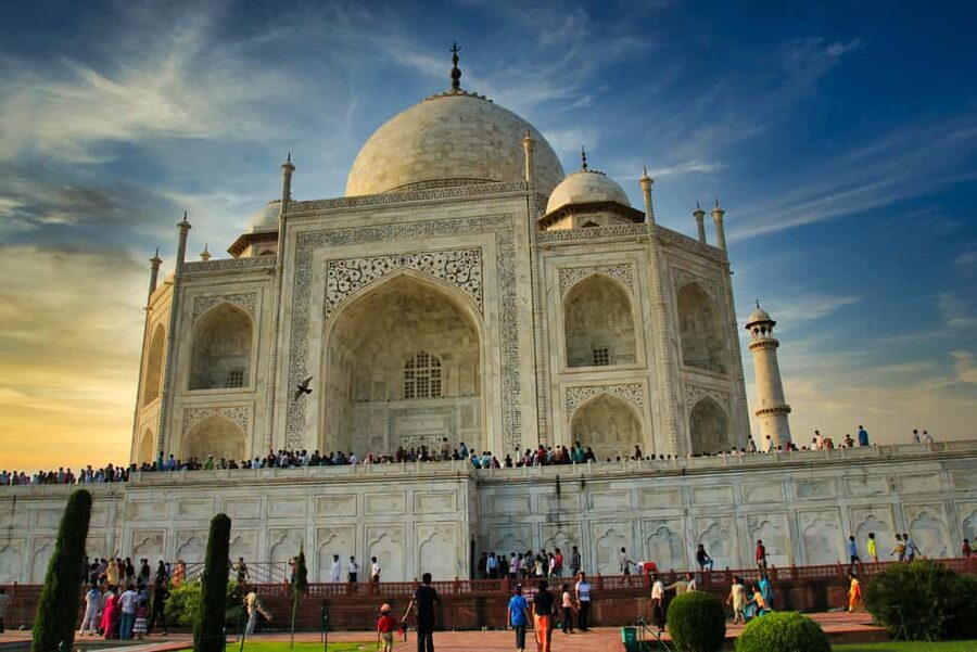 7-Day Golden Triangle Jodhpur Udaipur Tour from Delhi - Udaipur sightseeing day: City Palace, Lake Pichola, and Saheliyon ki bari