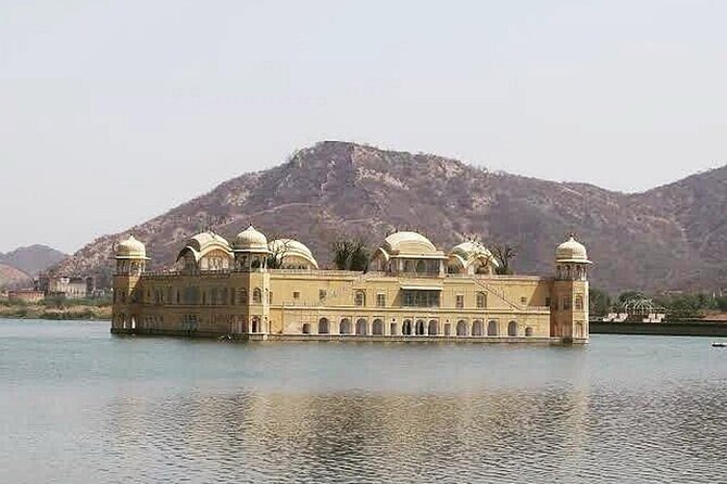 7 Days Private Luxury Heritage Rajasthan Tour from Jaipur - Day 3 to Day 4: Udaipur’s slow beauty by Pichola