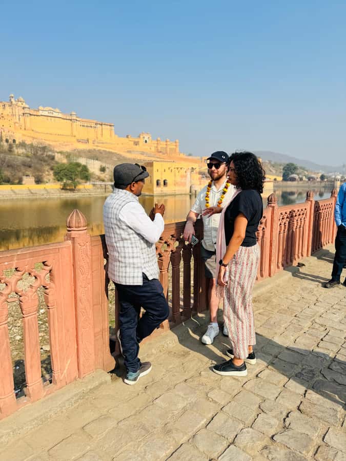 Amber Fort & Jaipur City Tour- Half or Full Day (with Guide) - Jal Mahal in Man Sagar Lake: The Water Palace That Looks Like It Floats