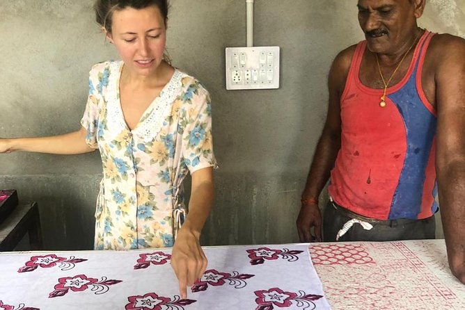Block Printing Workshop in Jaipur! (including lunch) - Entering the century-old house and finding the studio