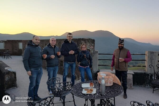 Cooking Class with Indian Family in Jaipur (Pickup & Drop Free) - How the evening moves: from tea, to spices, to a shared dinner table