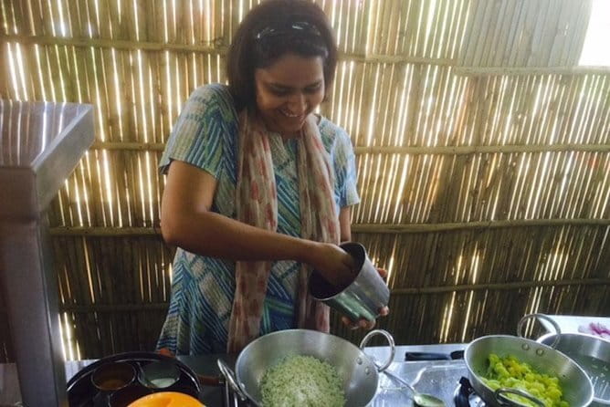 Cooking Class with Indian Family in Jaipur (Pickup & Drop Free) - Rajputi dress for women: a cultural touch with real meaning
