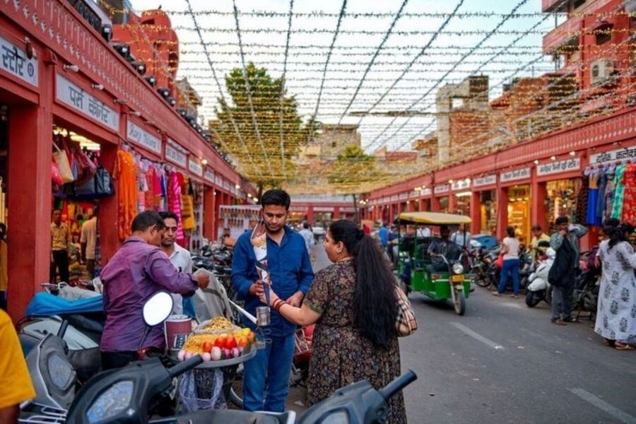 Culture walking and food tour with guide in Jaipur. - Jantar Mantar to the Pink City lanes: the walking setup
