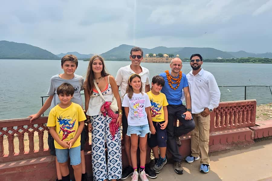 From Delhi: Jaipur Sightseeing Day Tour with Hotel Pickup - Private Delhi Pickup and the 5-Hour Drive to Jaipur