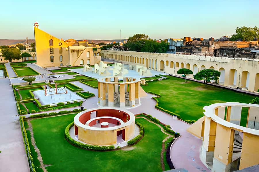 From Delhi: Jaipur Sightseeing Day Tour with Hotel Pickup - Albert Hall Museum: Indo-Saracenic Building and Rajasthan’s Oldest Museum