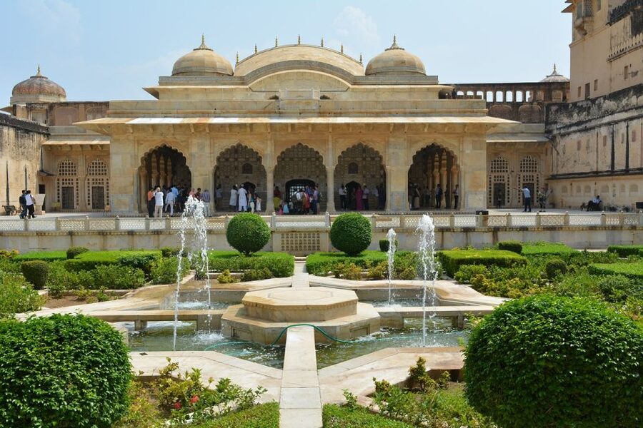 From Delhi: Private Jaipur & Amber Fort Guided Tour by Car - Quick hits before you go