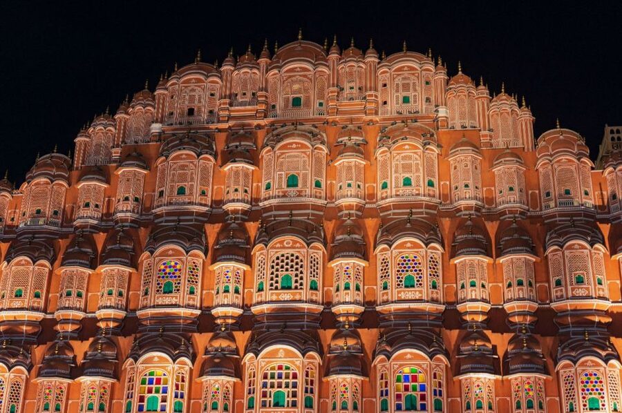 From Delhi: Private Jaipur & Amber Fort Guided Tour by Car - City Palace: one complex, several architectural languages