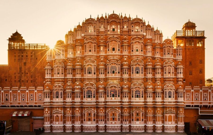 From Delhi: Private Jaipur & Amber Fort Guided Tour by Car - Leaving Delhi before dawn: the comfort math