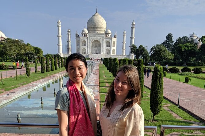 From Jaipur- 4 Day Private Jaipur & Agra Tour With Delhi Drop - Day 3: Abhaneri stepwell, Fatehpur Sikri, then Agra check-in