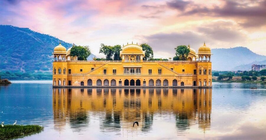 From Jaipur: Half-Day City Tour with Guide - Amer Fort at 8:00 AM: Where You Start to Understand Jaipur