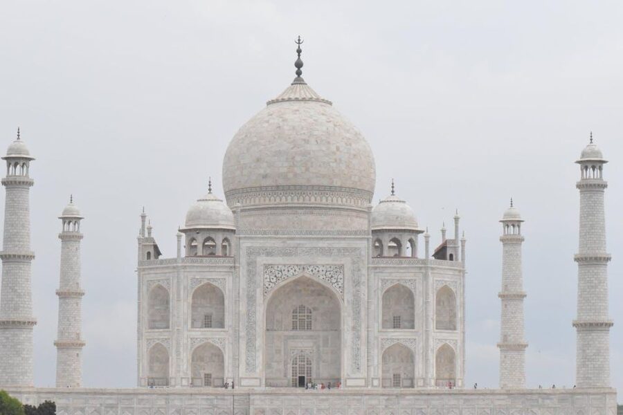 From Jaipur: Private Taj Mahal Sunrise & Agra Fort Tour - Guides, Languages, and How the Private Format Feels
