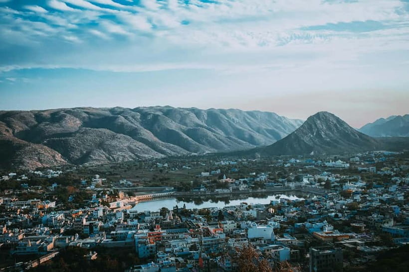 From Jaipur: Pushkar and Ajmer Private Day Trip - Pushkar’s Ana Sagar Lake Setting and the Brahma Temple Visit