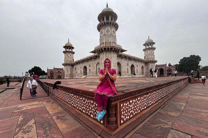 From Jaipur: Taj Mahal & Agra Tour with Transfer to Delhi by Car - Taj Mahal in a 2-hour window: what you can realistically do
