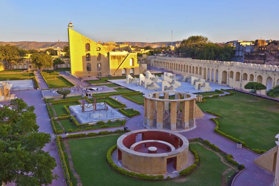 From New Delhi: Jaipur Tour by Fast Train or by Private Car - Jantar Mantar: the observatory that turns time into architecture