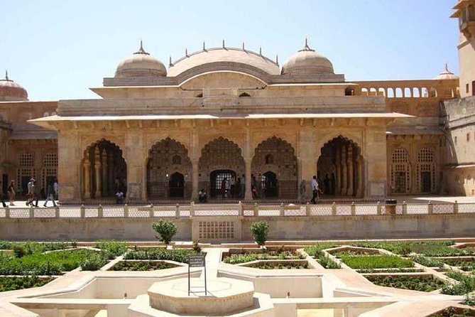 Full-Day Jaipur City Tour with Amber Fort and City Palace - Pace, Private Guide Style, and Real-World Logistics