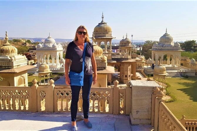 Full Day Jaipur Luxury Tuk-Tuk Tour - Stop 3: Jantar Mantar UNESCO observatory (1 hour)