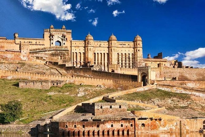 Full-Day Private Tour Heritage of Jaipur with Amber Fort - Inside Amber Fort: What to Look For and How to Time Your Walk