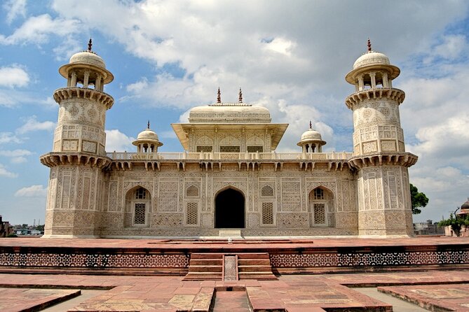 Golden Triangle & Ranthambore: 4-Day Private Tour from Delhi - Guides and Drivers: The Difference Between Seeing Places and Understanding Them