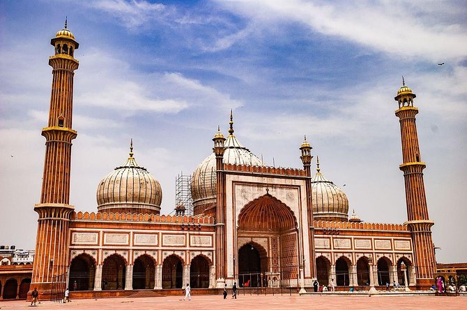 Golden Triangle Tour by an AC private cab at disposal for 5 Days - Agra overnight: Taj Mahal plus the less-famous monuments