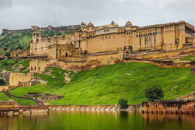 Guided Jaipur Tour by Day & Night with Traditional Indian Dinner - How the day-and-night schedule actually works (pickup to illuminated Jaipur)