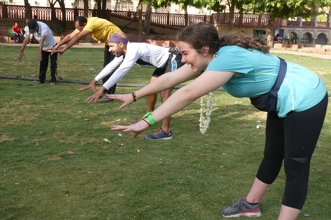 Guided Morning Bicycle Tour with Food Tasting in Jaipur - Thatheron ka rasta: Brass Utensil Makers and Food Joints