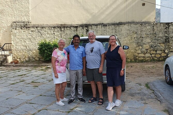 Half-Day Jaipur Heritage Tour with Monkey Temple - Devisinghpura: Pink-and-Yellow Townhouses and a Local Pace