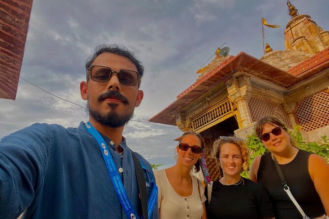 Heritage Culture and History Walking Tour in Jaipur - Mandir Shree Laxminarayan Ji: Calm with Cultural Context