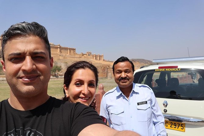 Highlights of Jaipur: Full-Day Private Tour by Car with Guide - Jal Mahal and the lake pause: view time over museum time