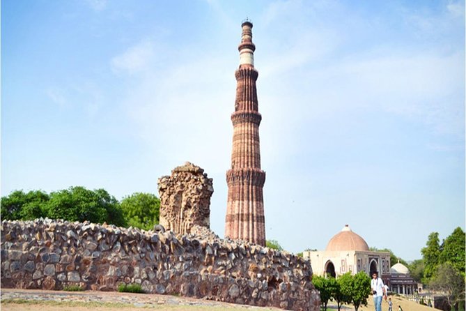 Insightful Day Tour of New Delhi: Offering great history-culture. - India Gate: War Memorials and How to Read Them
