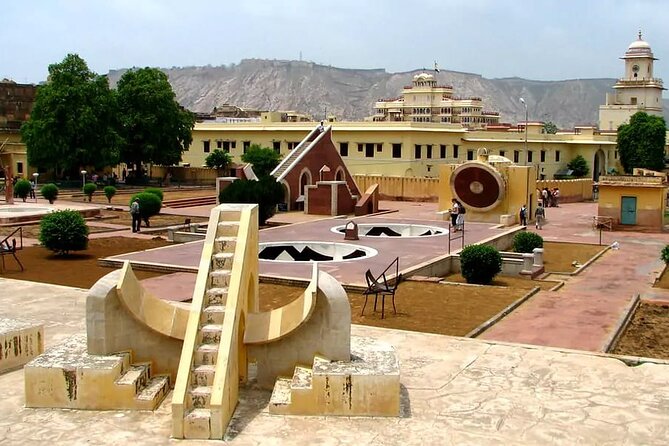 Jaipur 2 Day Private Car Tour - Jaigarh Fort: the cannon story and the Aravalli views