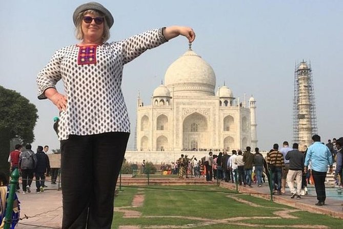 Jaipur Agra Private Full Day Tour - Taj Mahal time: plan for the ticket and the crowd pressure