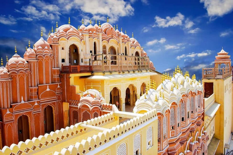 Jaipur: Amber Fort, Stepwell & Jal Mahal with Pickup - Amber Fort: the mirror-palace walk with big viewpoints