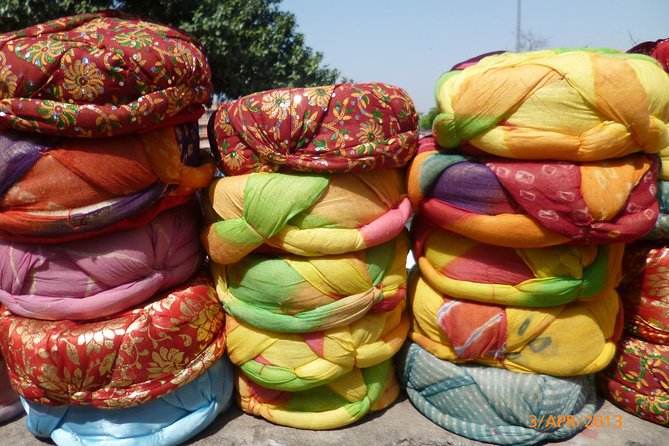 Jaipur Bazaar & Food Walking Tour - Navigating backstreets with a small group of 10