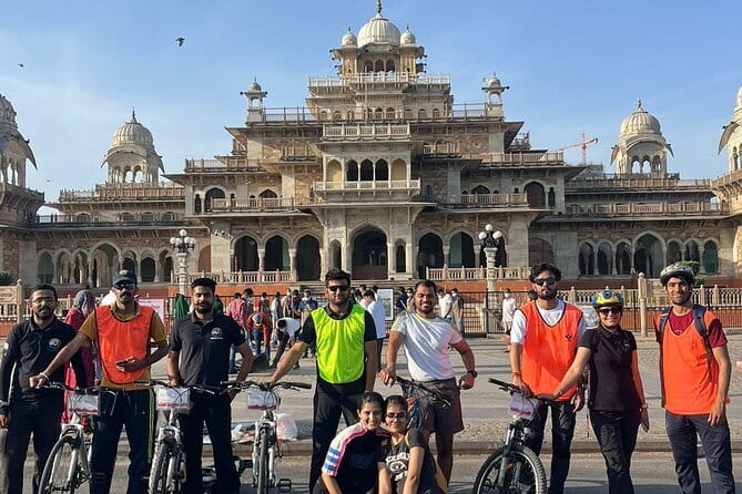 Jaipur City Heritage on wheels - Key highlights at a glance
