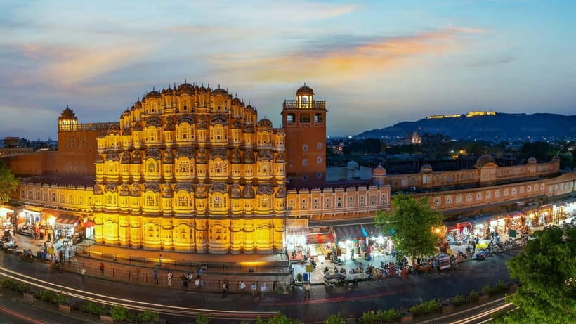 Jaipur: City Night Tour with Patrika Gate & Masala Chowk Tea - The ride: tuk-tuk pickup and how you should dress for the evening