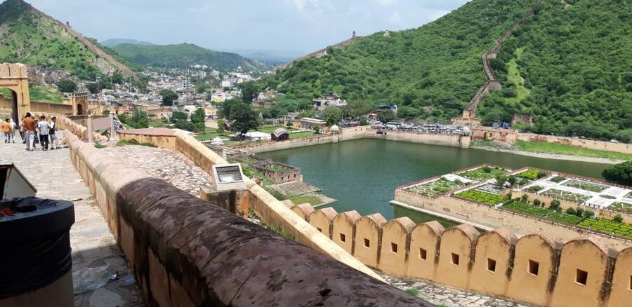 Jaipur: City Sightseeing Private Full-Day Guided Tour - Jal Mahal on Man Sagar Lake: the five-story water palace angle