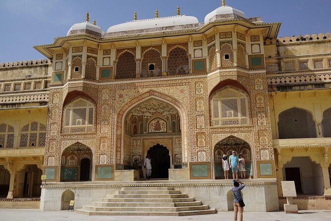 Jaipur City Tour by Private Car With English Speaking Driver - Panna Meena ka Kund and Jal Mahal: two quick stops with strong payoff