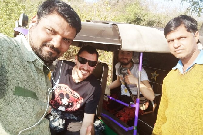 Jaipur City Tour by Tuk-Tuk - Driver impact: why Shamshu and Salim keep getting named
