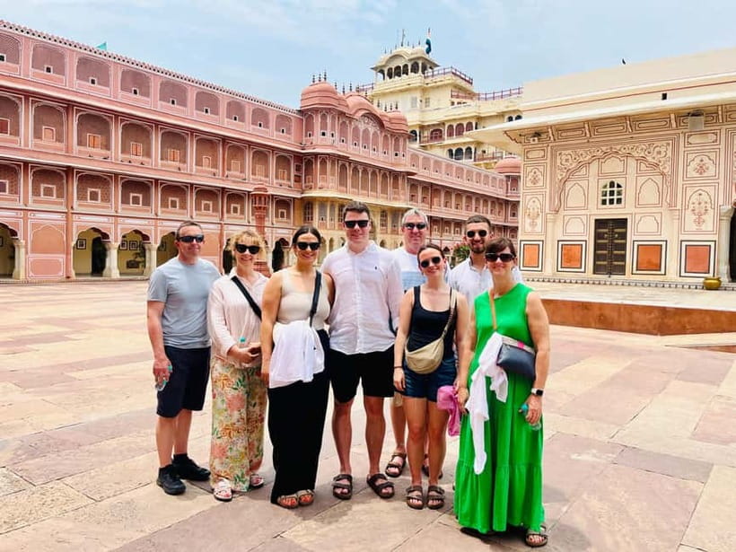 Jaipur: City Tour Full-Day Sightseeing with Guide - Panna Meena ka Kund: the stepwell stop that adds real texture