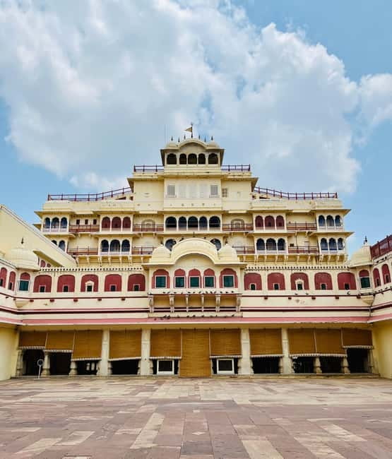 Jaipur: City Tour Full-Day Sightseeing with Guide - Jaipur art and craft: block printing that’s more than shopping