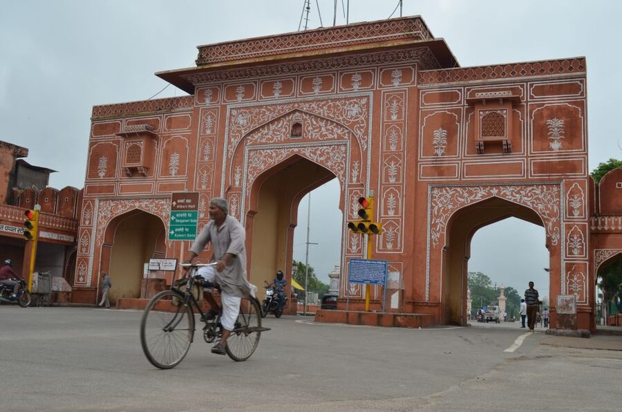 Jaipur : Cultural & History Tour With Private Guide - Panna Meena ka Kund and Gaitore: Water Wells and Royal Memorials