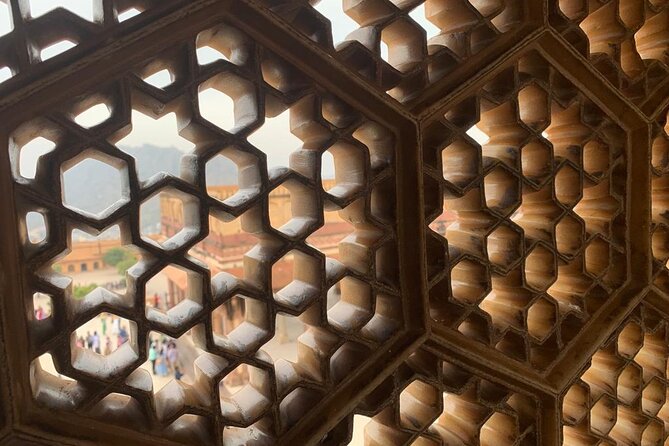 Jaipur Discovery with Guide and driver - Hawa Mahal: Palace of Wind in 50 Minutes