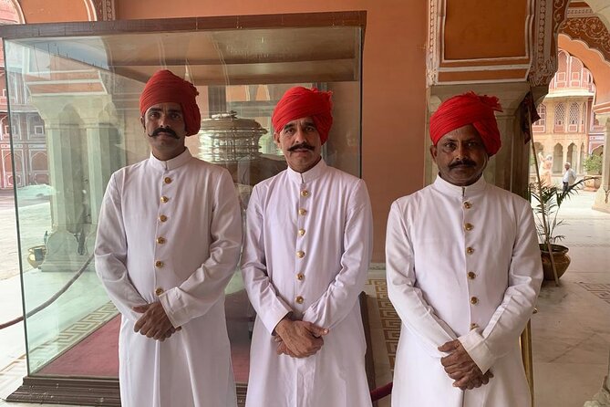 Jaipur Discovery with Guide and driver - Birla Mandir (Lakshmi Narayan Temple): Quiet Time Before the Drive Back