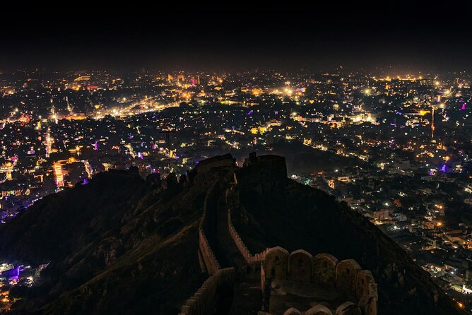 Jaipur: Evening City Tour In Open Jeep - Why Jaipur looks better from the back of an open jeep